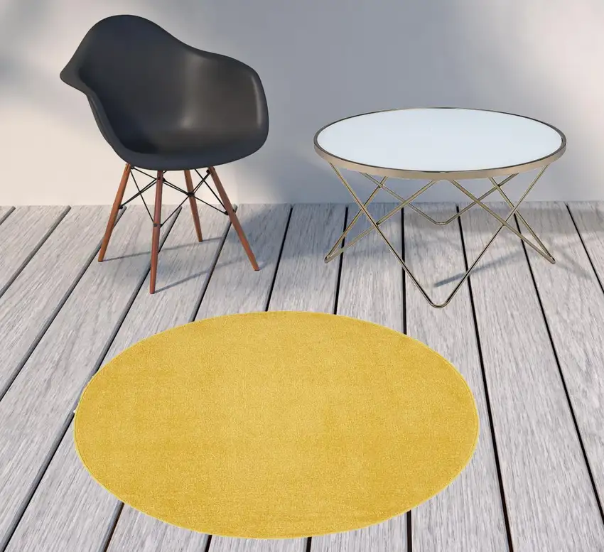 4' X 4' Yellow Round Non Skid Indoor Outdoor Area Rug Photo 2