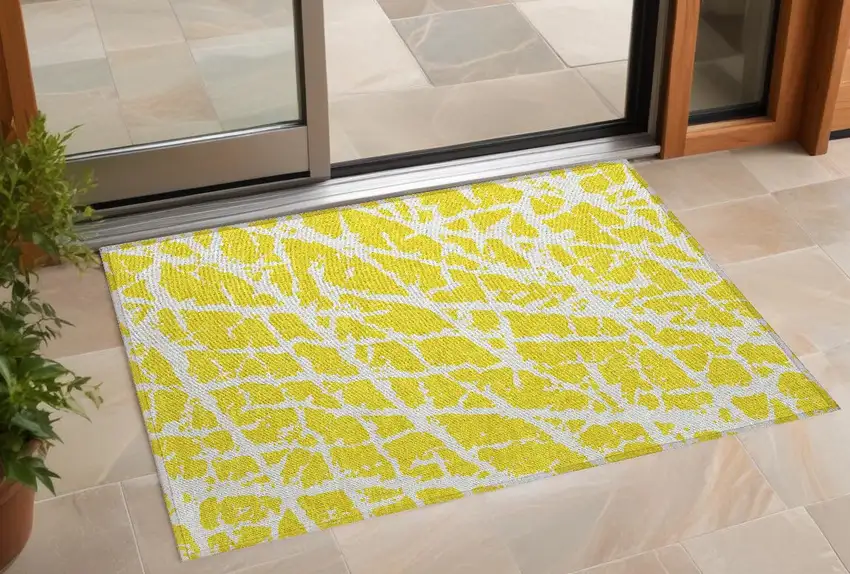 Yellow and White Abstract Washable Non Skid Indoor Outdoor Area Rug Photo 1