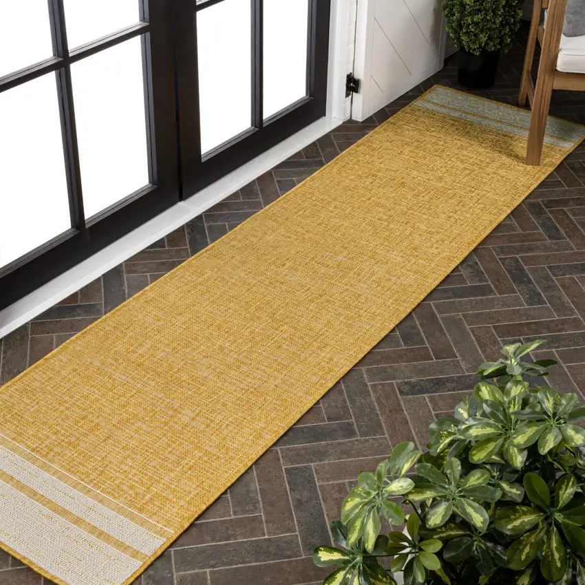 8' Yellow And Cream Indoor Outdoor Runner Rug Photo 4