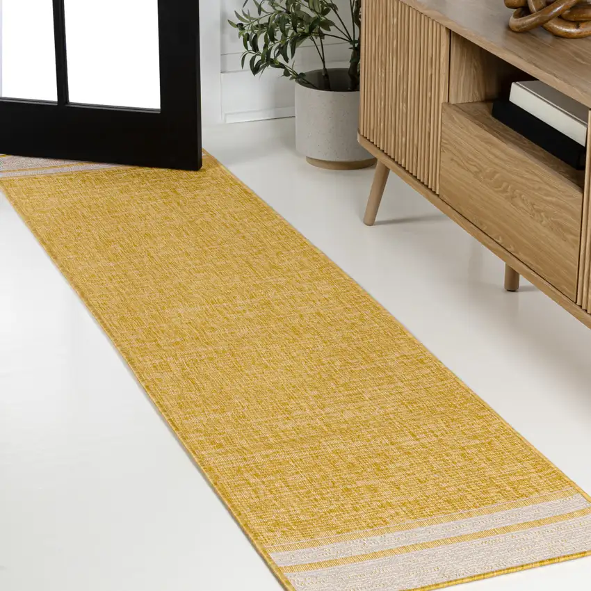 8' Yellow And Cream Indoor Outdoor Runner Rug Photo 3