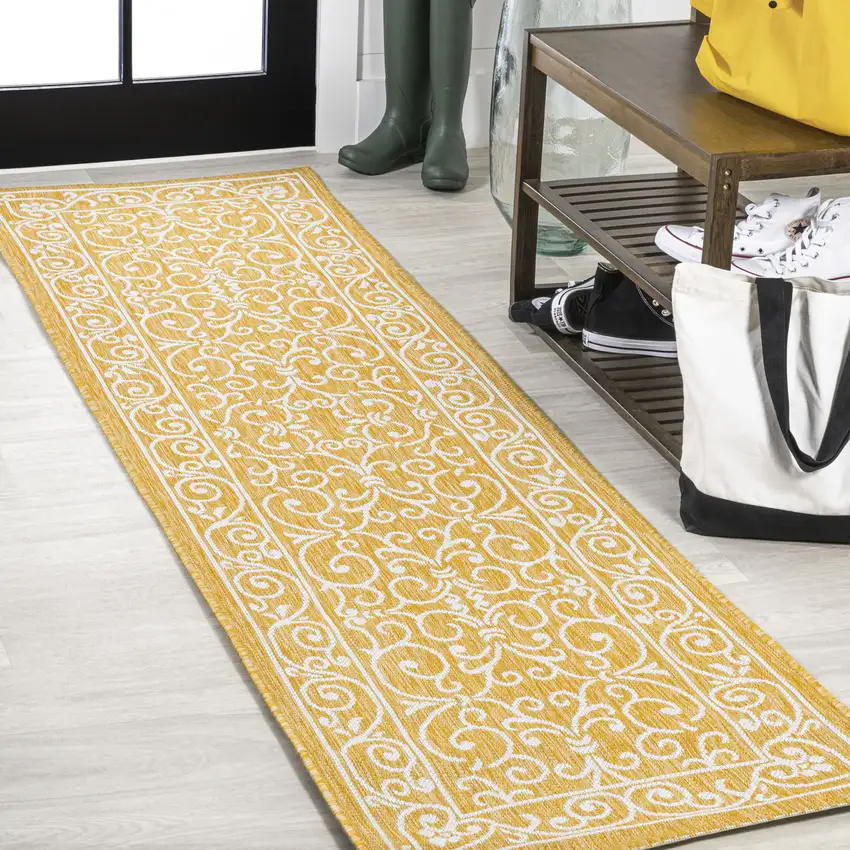 8' Yellow And Cream Medallion Indoor Outdoor Runner Rug Photo 4