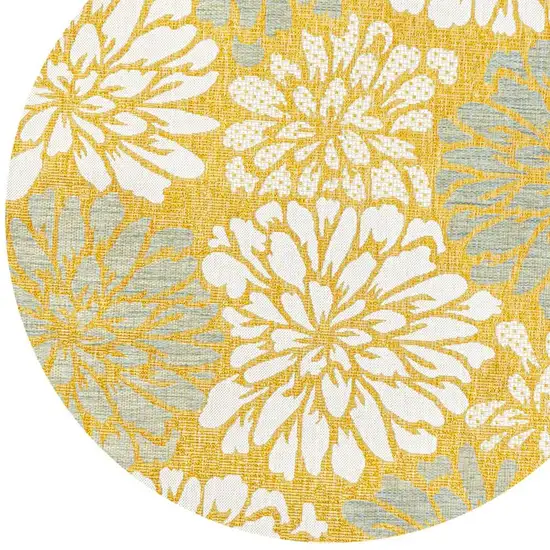 5' Yellow And Cream Round Floral Indoor Outdoor Area Rug Photo 3