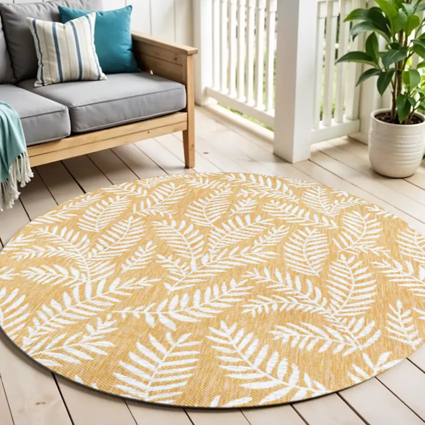 5' Yellow And Cream Round Floral Indoor Outdoor Area Rug Photo 1
