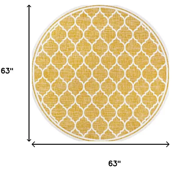 5' Yellow And Cream Round Geometric Indoor Outdoor Area Rug Photo 9