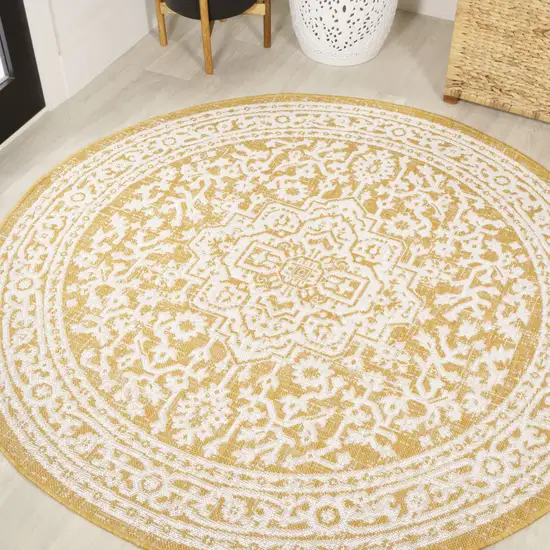 5' Yellow And Cream Round Medallion Indoor Outdoor Area Rug Photo 4