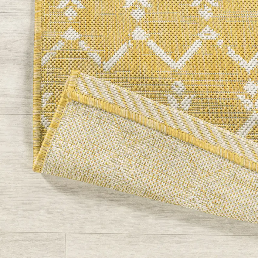 5' Yellow And Cream Square Trellis Indoor Outdoor Area Rug Photo 7