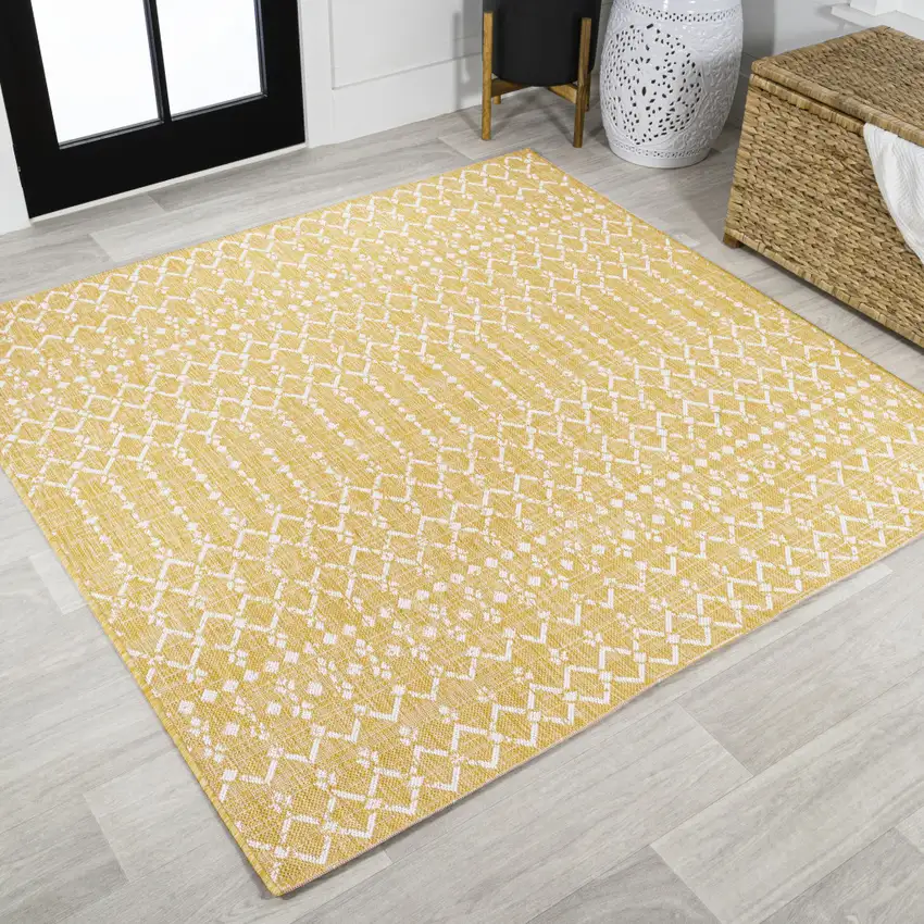 5' Yellow And Cream Square Trellis Indoor Outdoor Area Rug Photo 4