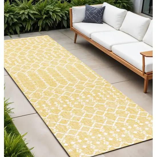 8' Yellow And Cream Trellis Indoor Outdoor Runner Rug Photo 1