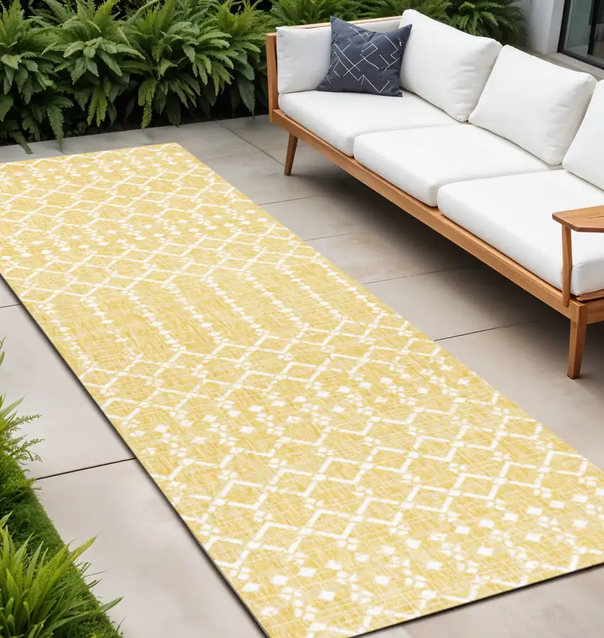 8' Yellow And Cream Trellis Indoor Outdoor Runner Rug Photo 1