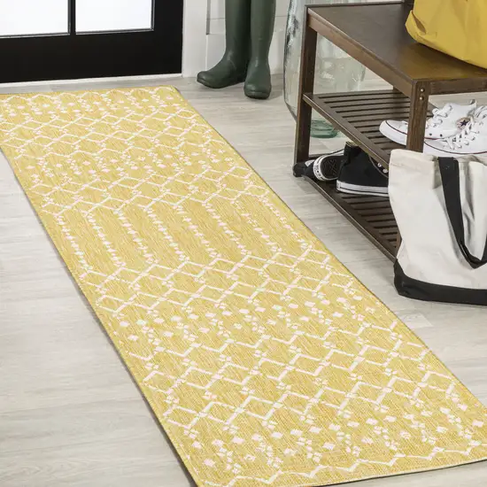 8' Yellow And Cream Trellis Indoor Outdoor Runner Rug Photo 4