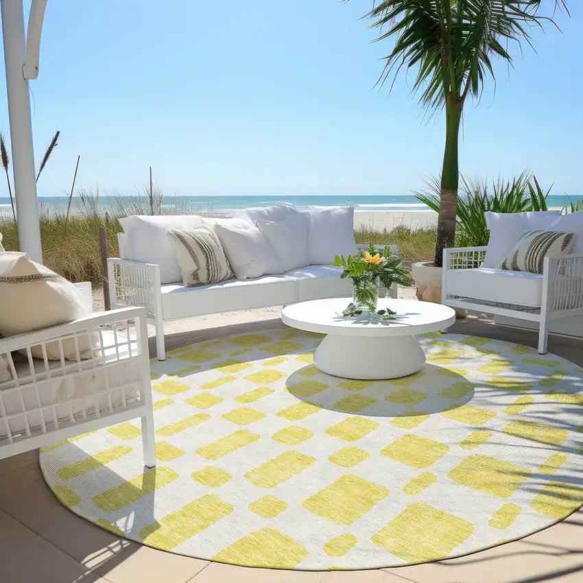 8' Yellow And Gray Round Geometric Washable Indoor Outdoor Area Rug Photo 7