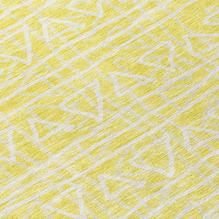 8' Yellow And Ivory Round Geometric Washable Indoor Outdoor Area Rug Photo 8