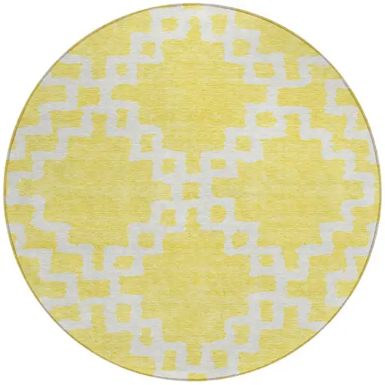 8' Yellow And Ivory Round Geometric Washable Indoor Outdoor Area Rug Photo 6