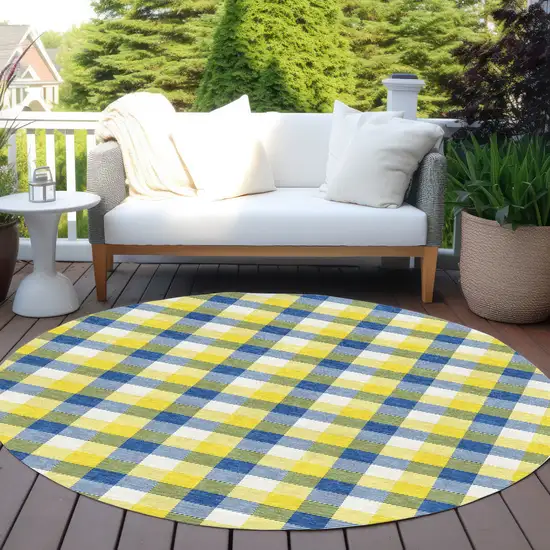 8' Yellow Blue And Beige Round Plaid Washable Indoor Outdoor Area Rug Photo 7