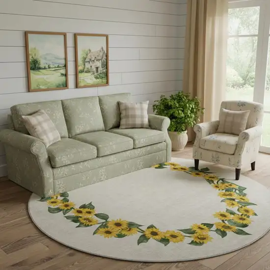 8' Yellow Green And Ivory Geometric Washable Round Rug With UV Protection Photo 1