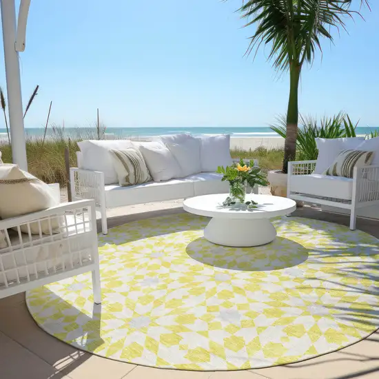 8' Yellow Ivory And Gray Round Floral Medallion Washable Indoor Outdoor Area Rug Photo 8