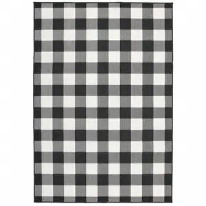 Photo of 4'x6' Black and Ivory Gingham Indoor Outdoor Area Rug