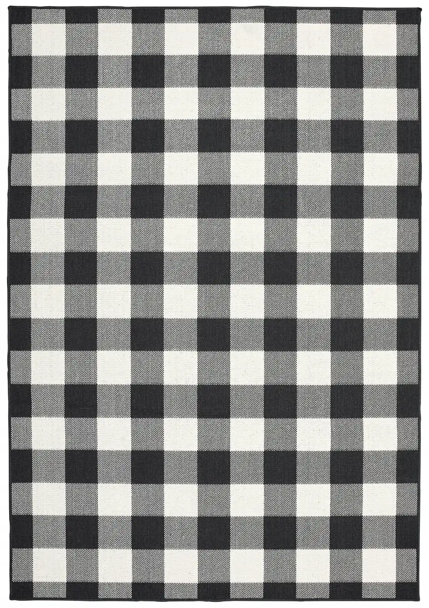5'x8' Black and Ivory Gingham Indoor Outdoor Area Rug Photo 2
