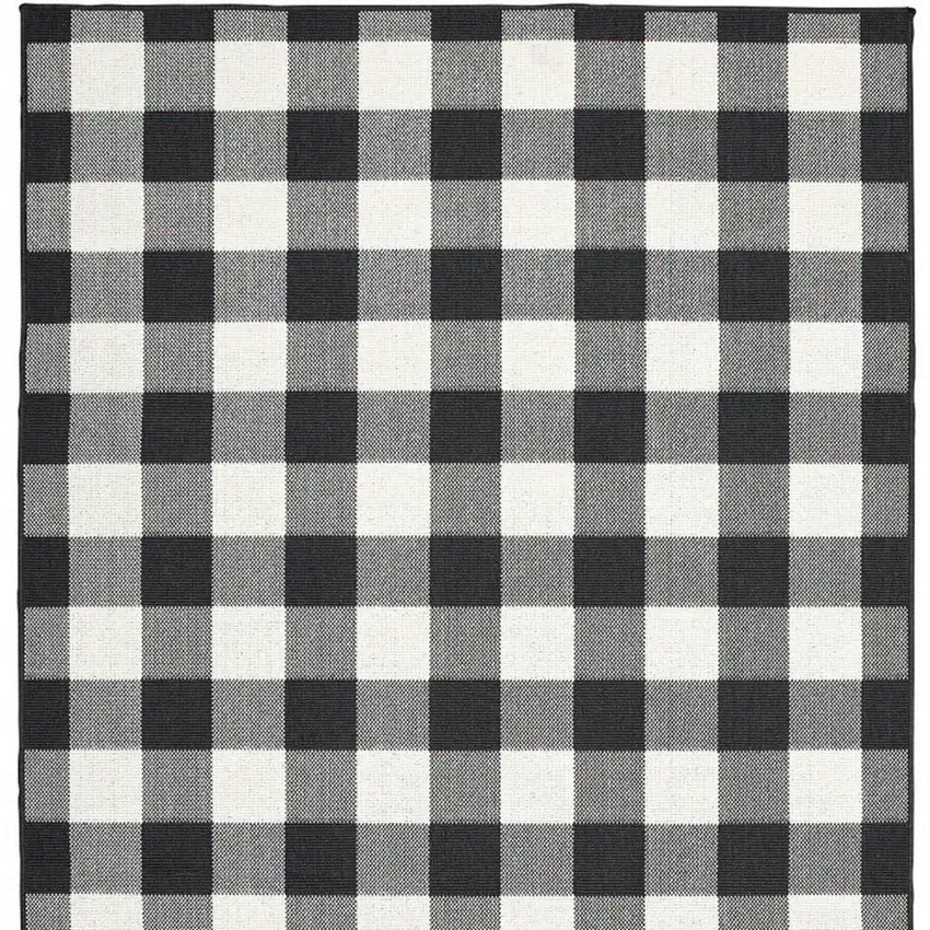 Black And Ivory Indoor Outdoor Area Rug Photo 4