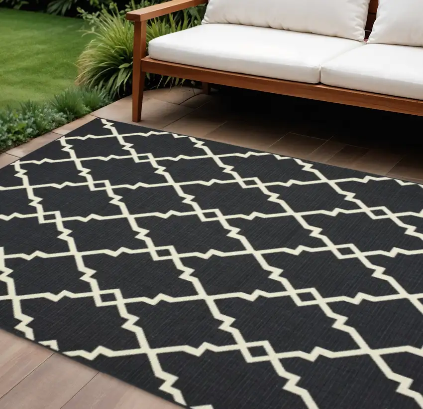 Black And Ivory Indoor Outdoor Area Rug Photo 1
