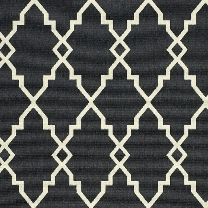 8'x11' Black and Ivory Trellis Indoor Outdoor Area Rug Photo 10
