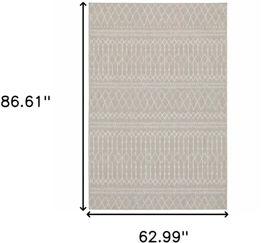 5'x7' Gray and Ivory Geometric Indoor Outdoor Area Rug Photo 11