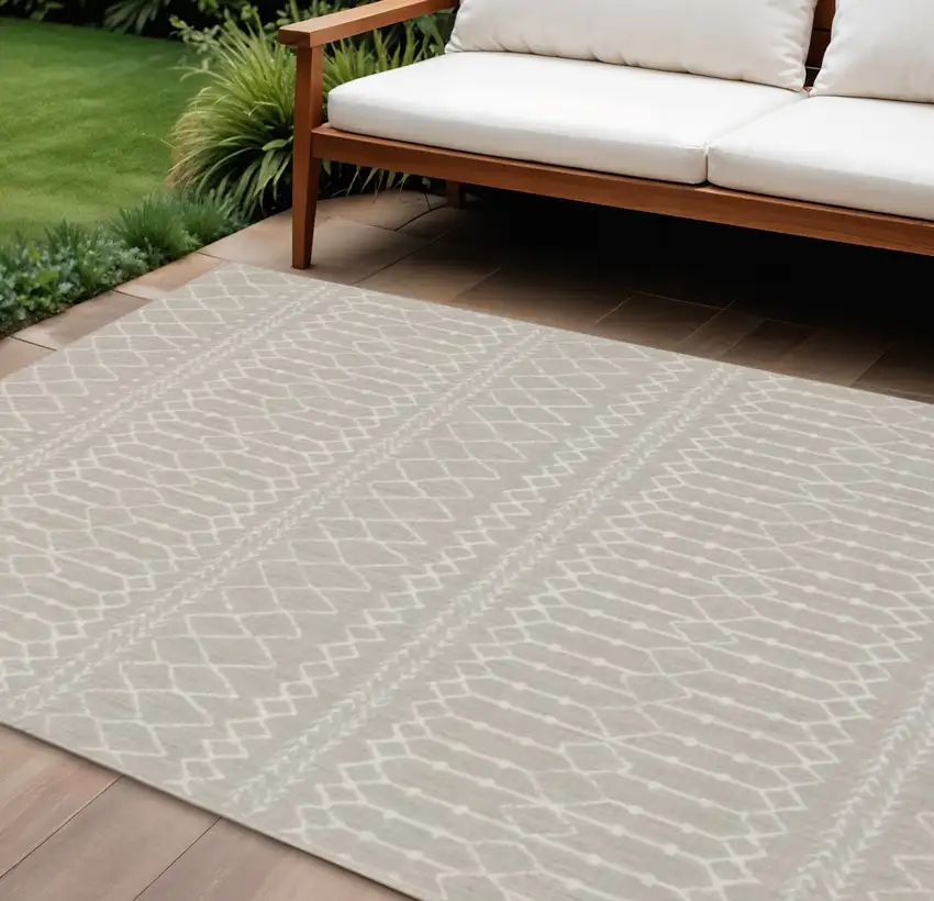 Gray And Ivory Geometric Indoor Outdoor Area Rug Photo 1
