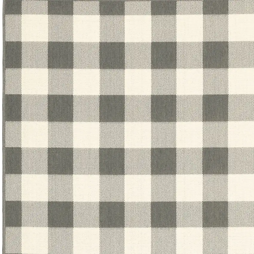 5'x8' Gray and Ivory Gingham Indoor Outdoor Area Rug Photo 5