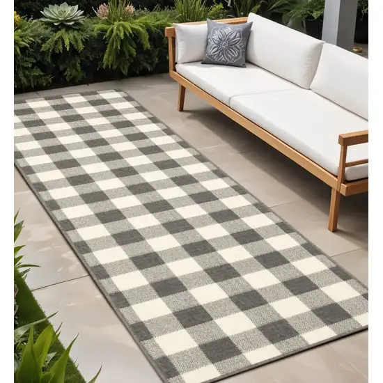 8' Gray And Ivory Indoor Outdoor Runner Rug Photo 2