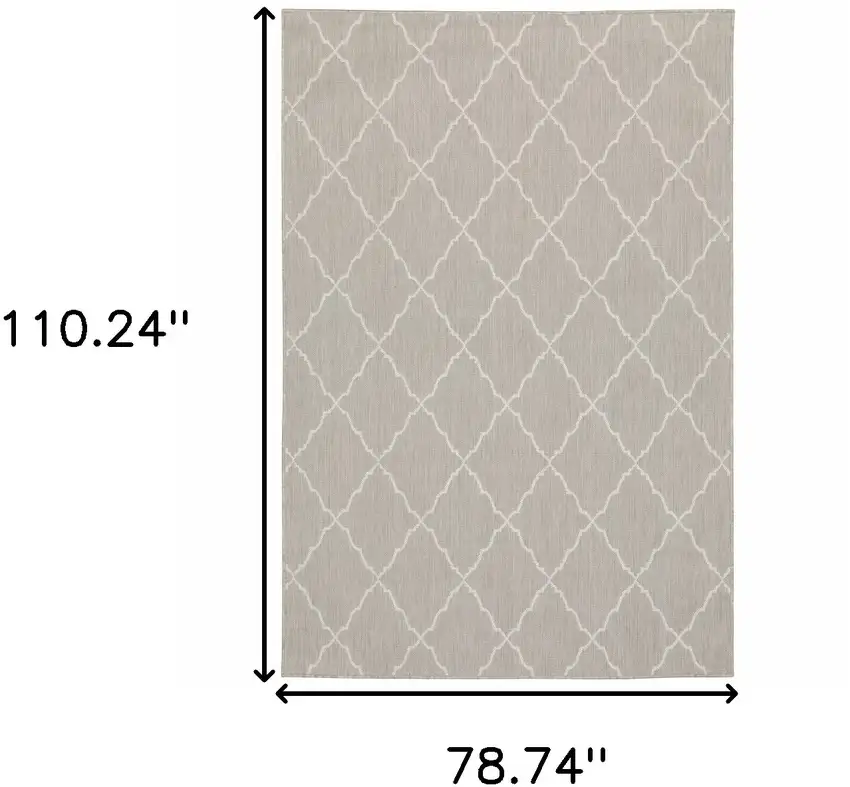 7'x9' Gray and Ivory Trellis Indoor Outdoor Area Rug Photo 11