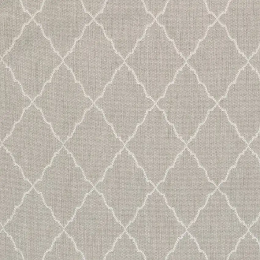 10'x13' Gray and Ivory Trellis Indoor Outdoor Area Rug Photo 9