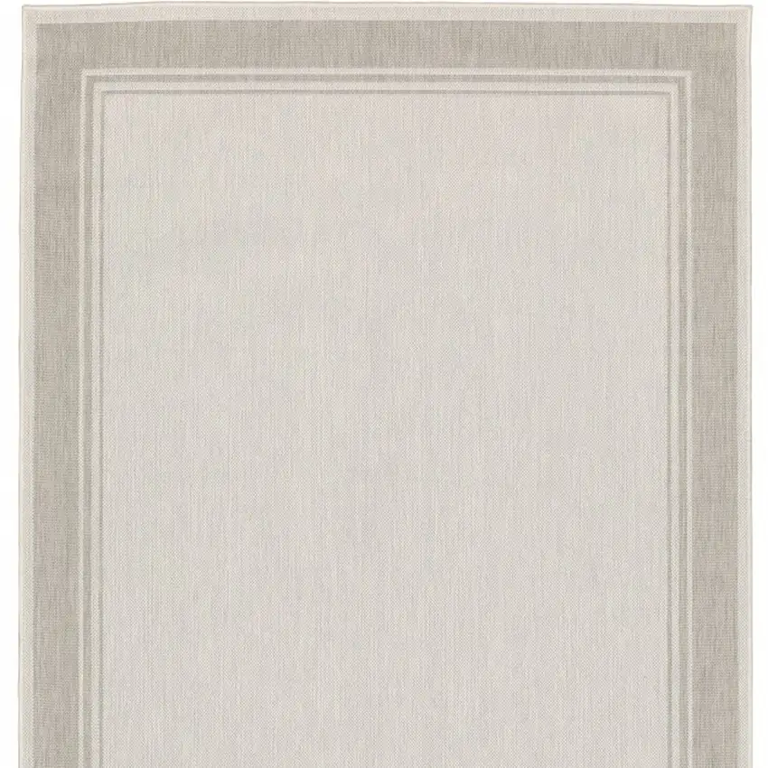 3'x5' Ivory and Gray Bordered Indoor Outdoor Area Rug Photo 11