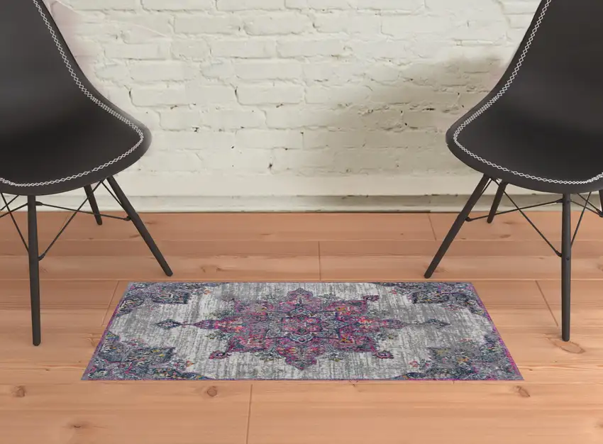 2' x 3' Pink Medallion Power Loom Area Rug Photo 4