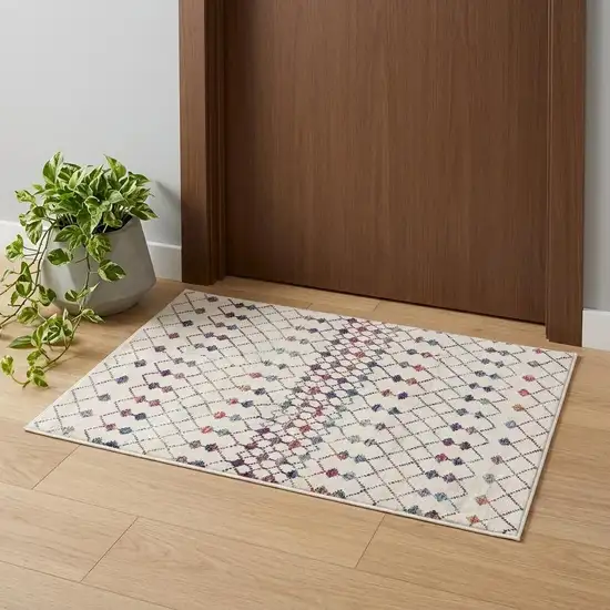 Cream Ikat Area Rug Photo 1