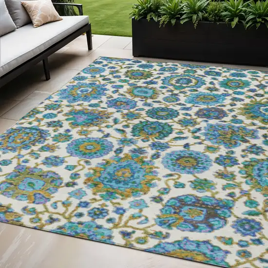 Aqua And Ivory Floral Medallion Washable Indoor Outdoor Area Rug Photo 2