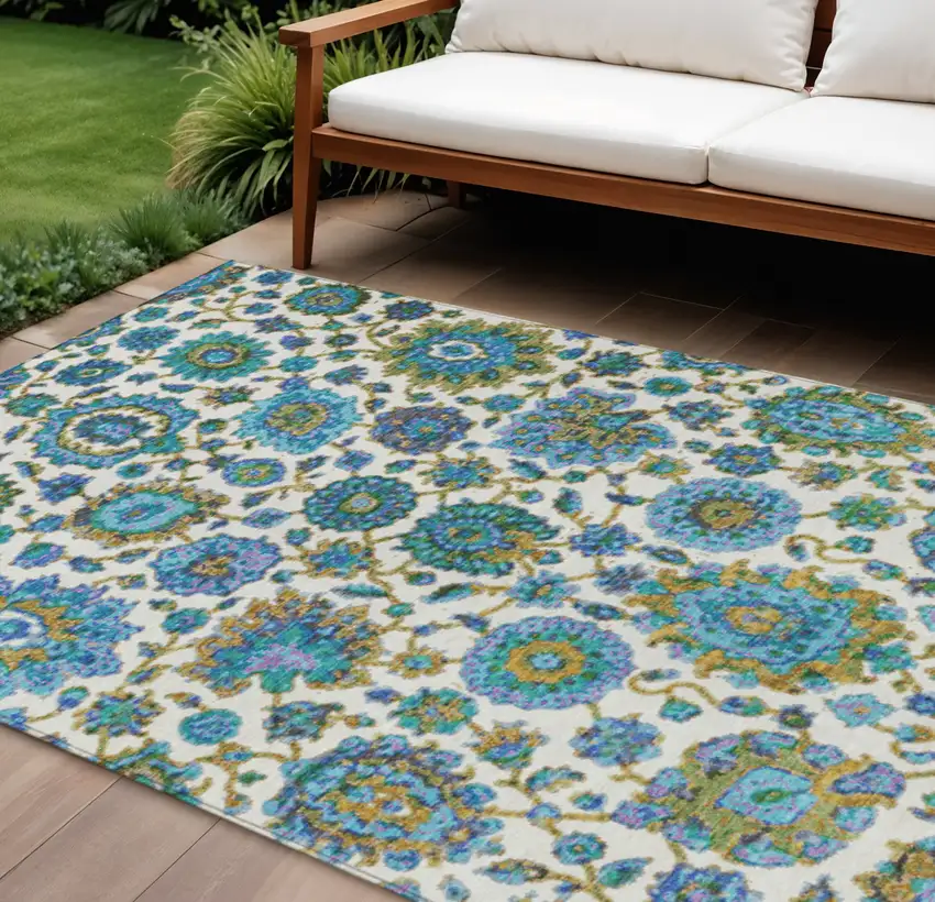 Aqua And Ivory Floral Medallion Washable Indoor Outdoor Area Rug Photo 2