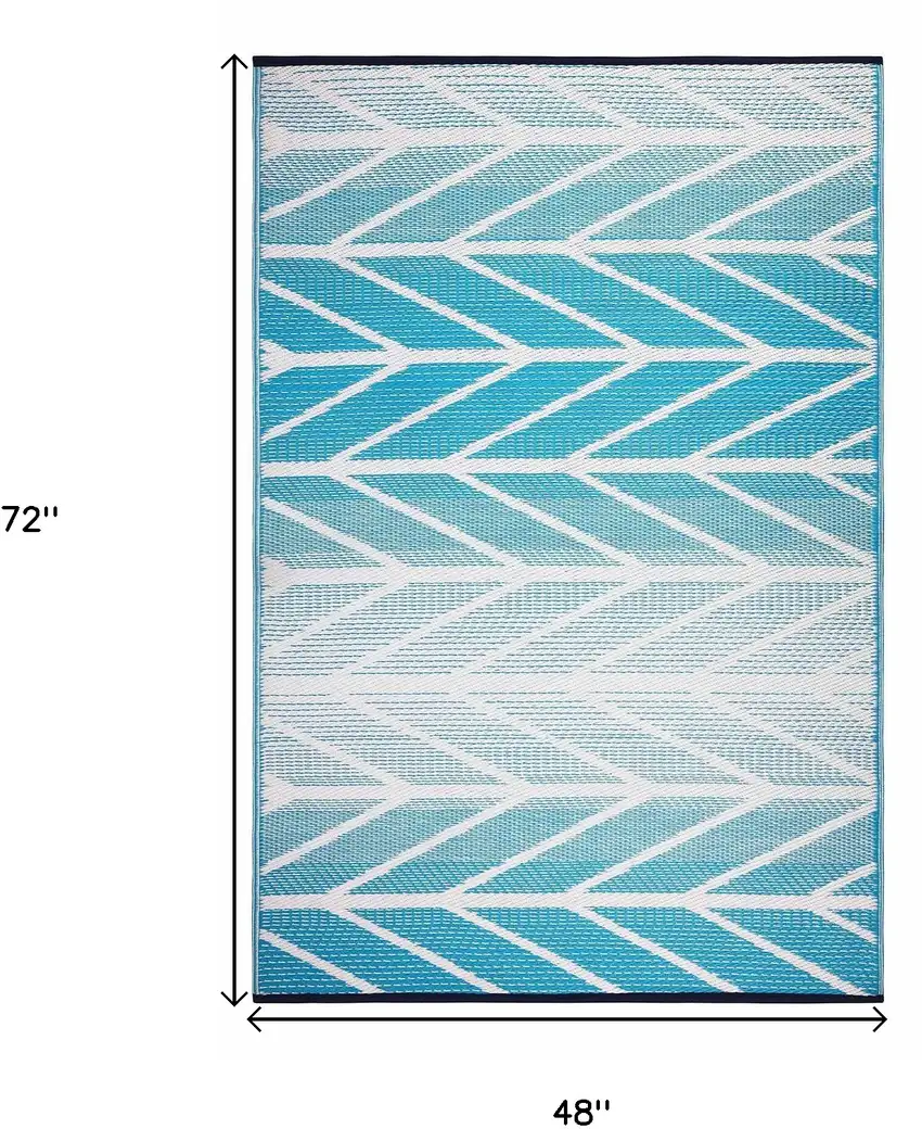 Aqua Geometric Indoor Outdoor Area Rug Photo 3