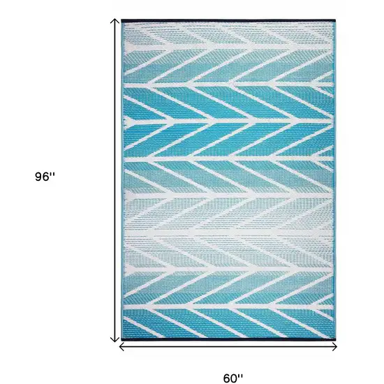 Aqua Geometric Indoor Outdoor Area Rug Photo 3