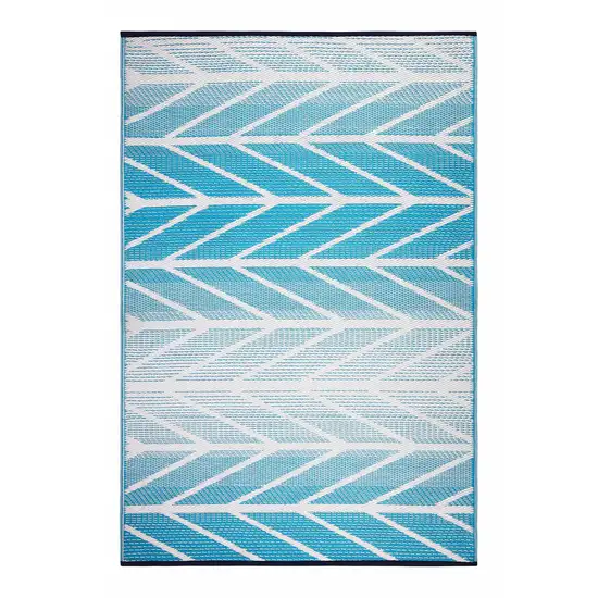 Aqua Geometric Indoor Outdoor Area Rug Photo 2