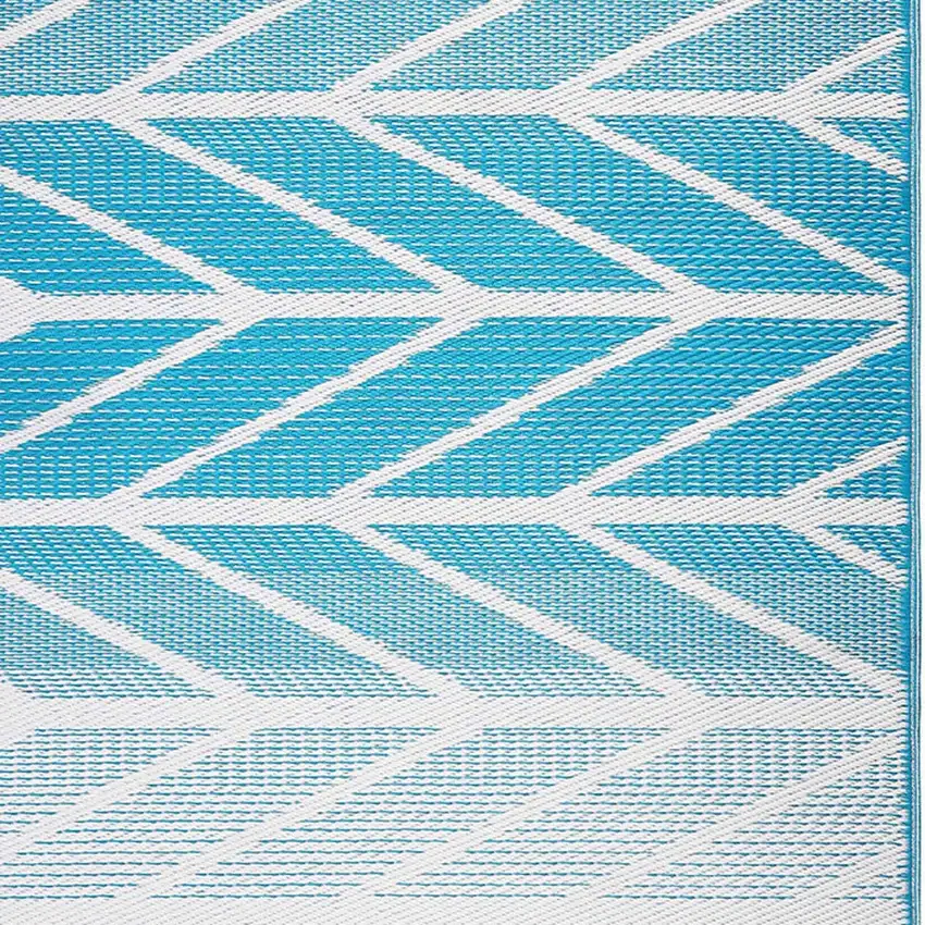 Aqua Geometric Machine Braided Distressed Area Rug With UV Protection Photo 5