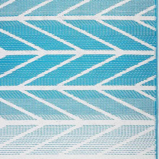 Aqua Geometric Machine Braided Distressed Area Rug With UV Protection Photo 5