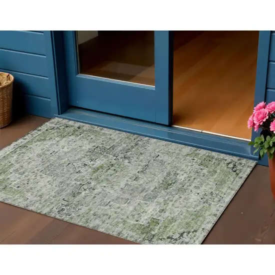 Artichoke Green And Gray Medallion Washable Indoor Outdoor Area Rug Photo 2