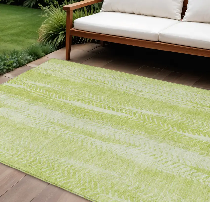 Artichoke Green And Ivory Botanical Leaves Washable Indoor Outdoor Area Rug Photo 1