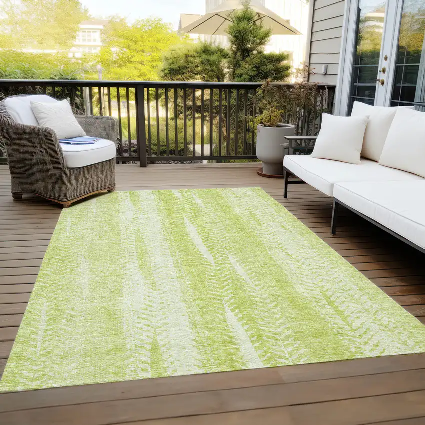 Artichoke Green And Ivory Botanical Leaves Washable Indoor Outdoor Area Rug Photo 7