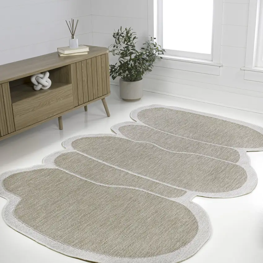 Beige And Cream Medallion Indoor Outdoor Area Rug Photo 6