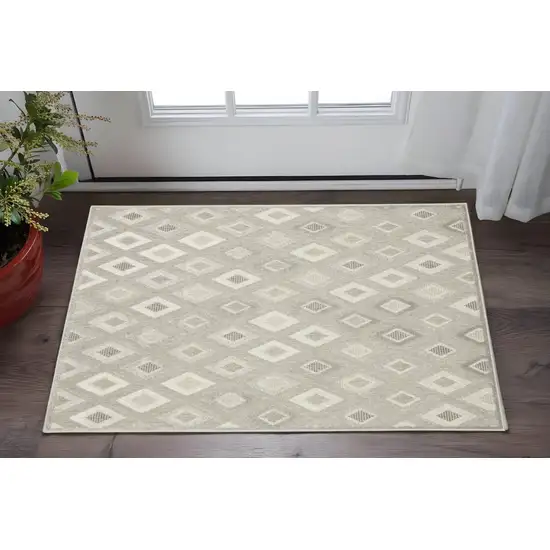 Beige And Gray Diamond Area Rug Photo 1