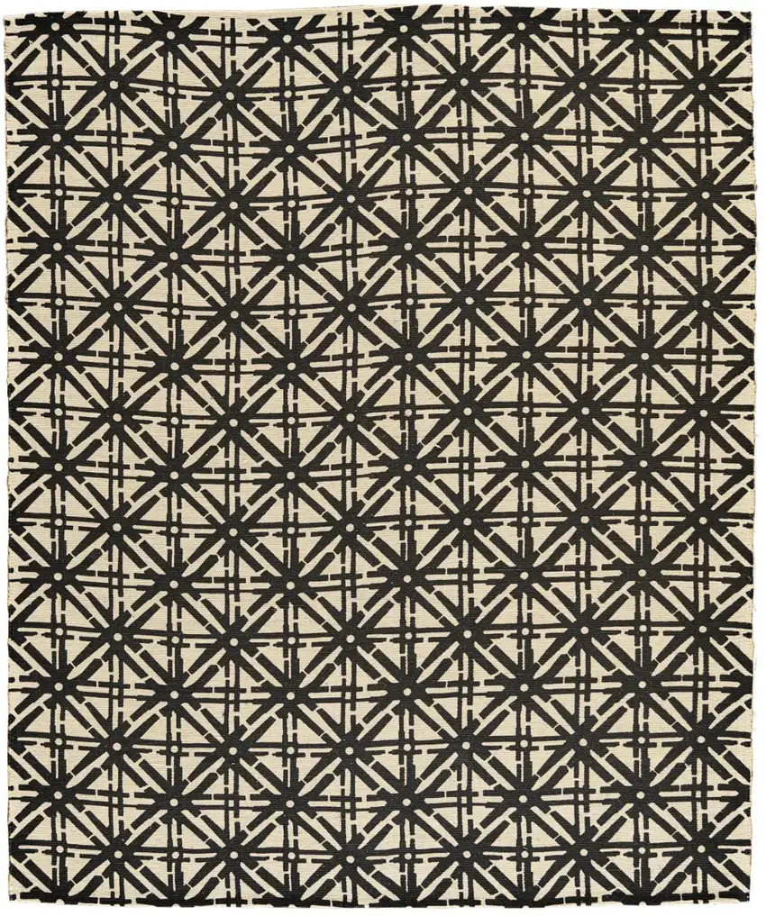 Beige And Gray Floral Hand Woven Area Rug Photo 3