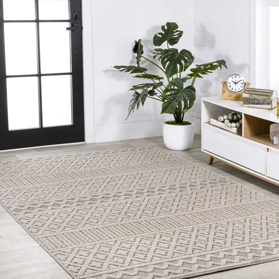 Beige And Gray Trellis Indoor Outdoor Area Rug Photo 6
