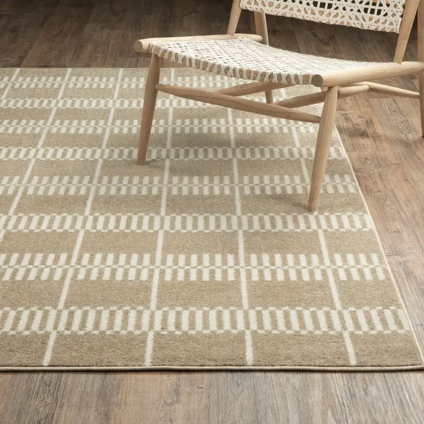 Beige And Ivory Geometric Area Rug Photo 5