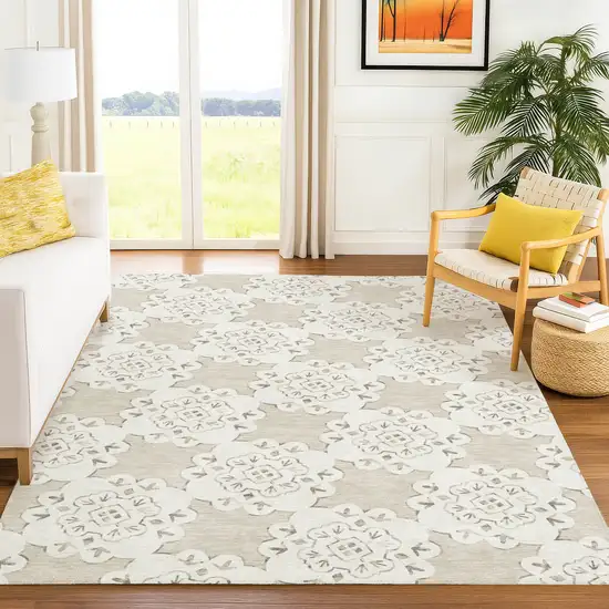 Beige And Ivory Quatrefoil Washable Indoor Outdoor Area Rug Photo 9